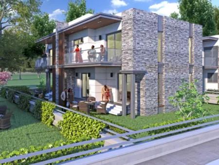 Ortaca Çaylı Da Havuzlu Lüx 3+1 Satılık Villa